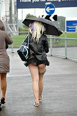 2987-hot-ass-upskirt-on-a-rainy-day